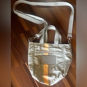 Aloha cross body bag